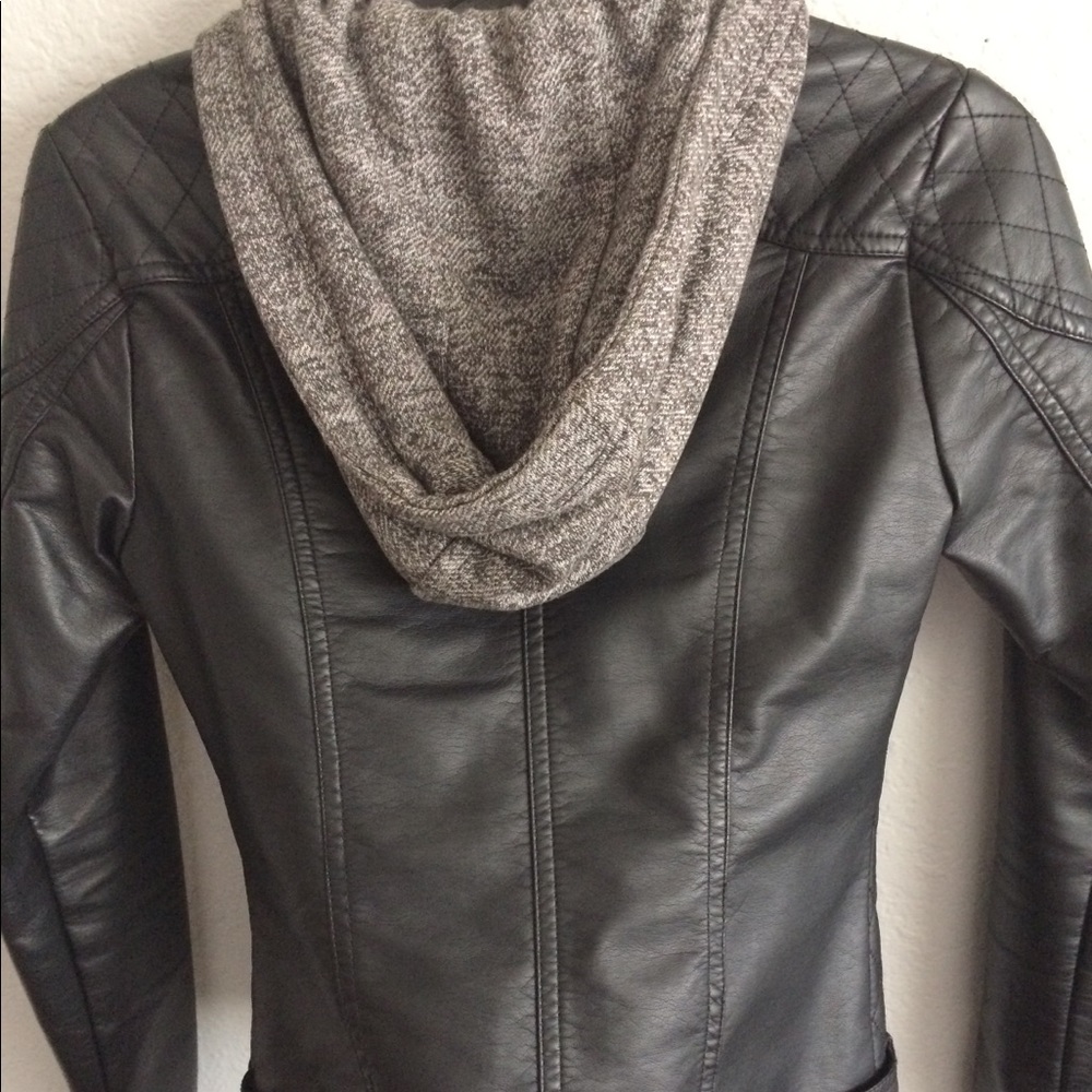 jacket - Picture 2 of 2